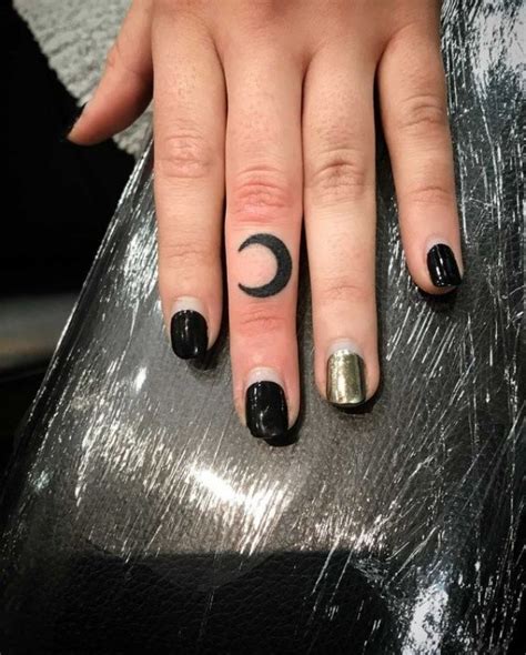 It can also be symbolic of growth, creativity, and manifestation. 40 Small and Cute Finger Tattoo Designs and Ideas
