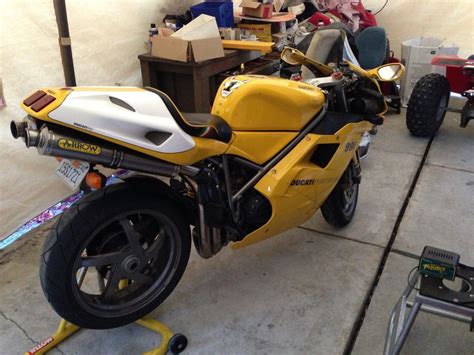Ducati 996 Yellow