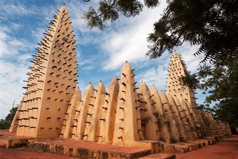 Grande Mosquée De Bobo Dioulasso Burkina Faso Heroes Of Adventure
