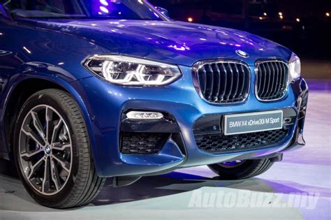 The top variant bmw x4 on road price is ₹. Would you get this G02 BMW X4 xDrive30i M Sport over the ...