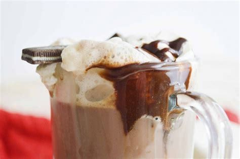 easy spiked hot chocolate