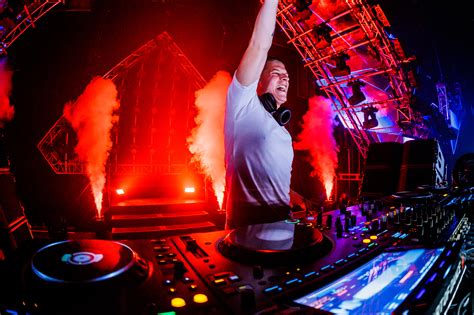 Check the full live set of Spitnoise at Supremacy 2022 here! - Supremacy