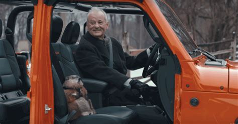 Publicité radio écrite pour mettre de l'avant la location de films pour 7 jours chez superclub vidéotron. Bill Murray revit "Un jour sans fin" dans la campagne de Jeep