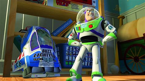 ¡al Infinito Y Más Allá Buzz Lightyear Estrena Película De Sus Orígenes Aquí El Primer Tráiler