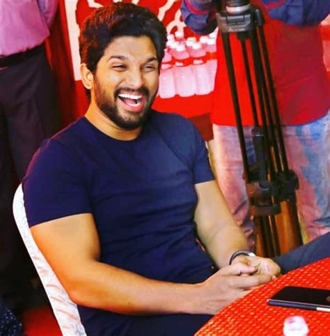 Candid Pictures Of Allu Arjun Aka Bunny That Will Make Your Day Bollywood News Gossip
