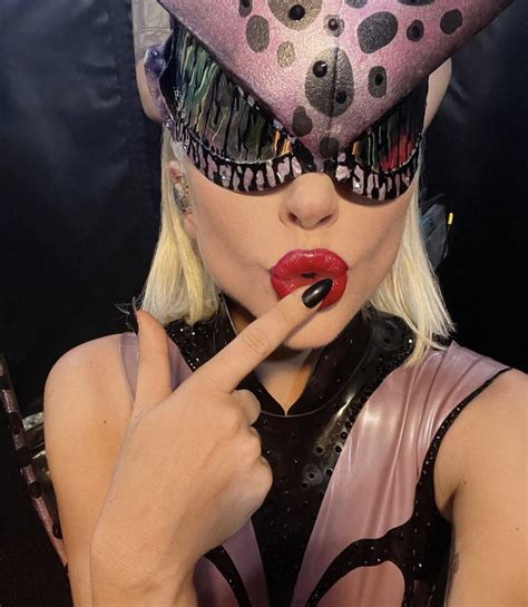 Lady Gaga Now On Twitter New Picture Of Lady Gaga Backstage At The Chromatica Ball Tour