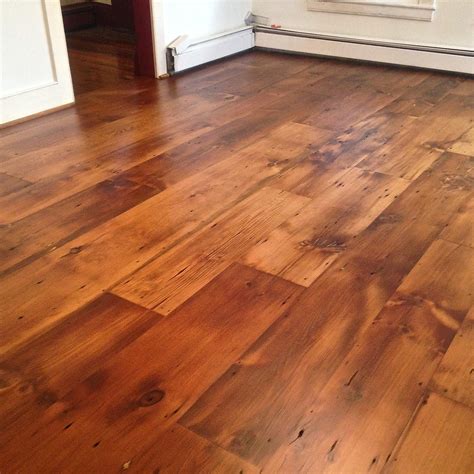 Nov 17, 2017 · ann arbor, michigan a homeowners' wise choice resulted in beautiful white and red oak flooring in their new home from trees removed from the site. Wide Plank Reclaimed Flooring | Authentic Antique Lumber