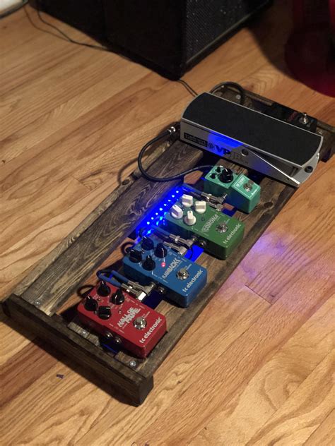 Homemade Wood Pedalboard The Distortion