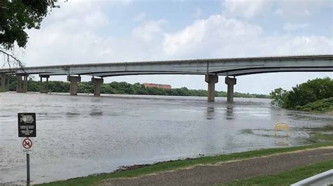 Muskogee County Evacuations Underway As Arkansas River Rises