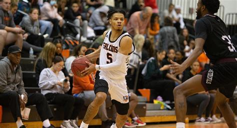 King And Seay Combine For In Utpb Debuts Utpb Athletics