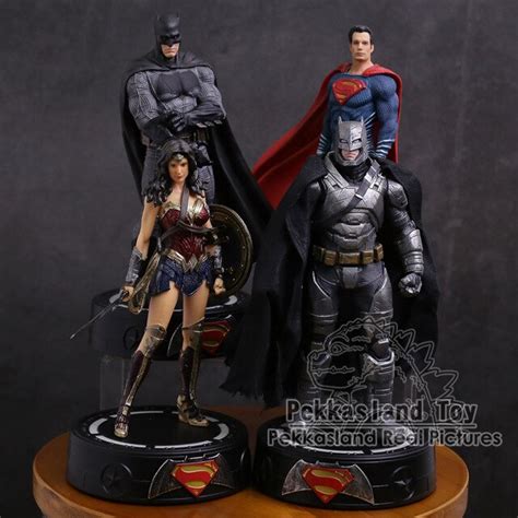 Dc Comics Super Hero Batman Wonder Woman Superman Statue With Led