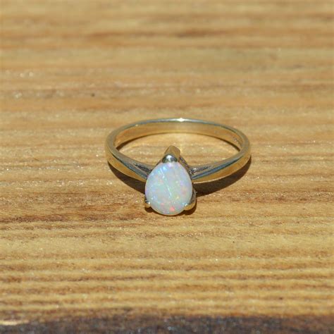 9ct White Gold Opal Ring Australian Teardrop Opal