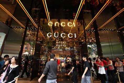 Tourist Who Stole 18750 Worth Of Items From Gucci Stores Jailed 9 Weeks