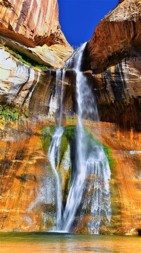 Lower Calf Creek Falls Waterfall Colorful Views From The Hiking Trail