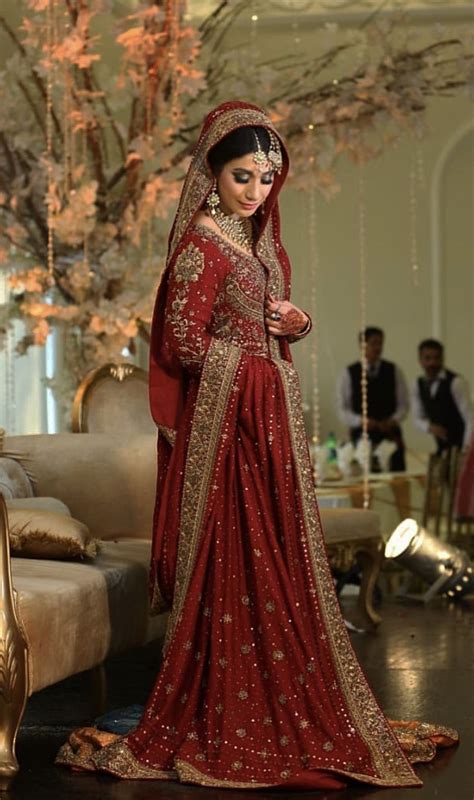 Pin By Haseeb On Pakistani Bridal Bridal Lehenga Choli Pakistani