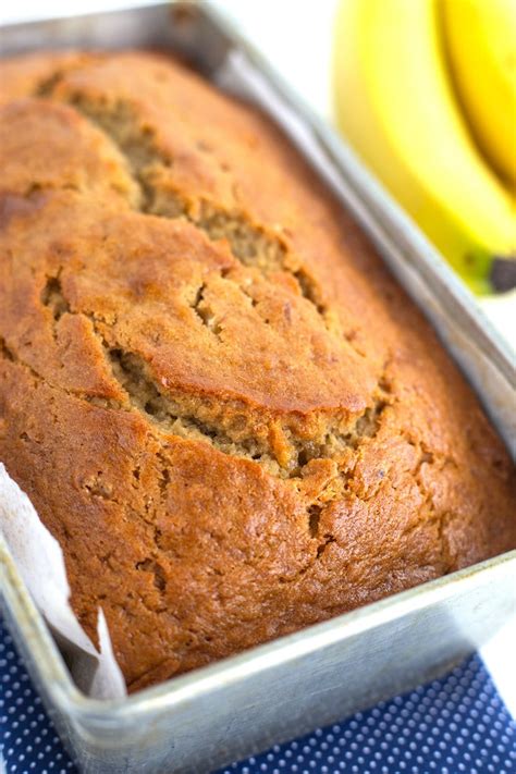 The best moist banana bread that is so delicious you won't know it's healthy! Best Banana Bread - Recipe Girl
