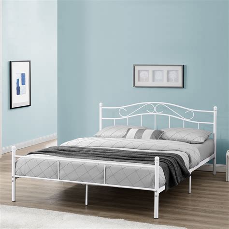 Geschwungene, schnörkelreiche formen waren im. en.casa® Metallbett 140/160/180/200x200cm Bett ...