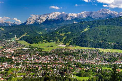 Check spelling or type a new query. rent holiday houses and holiday apartments in Garmisch ...