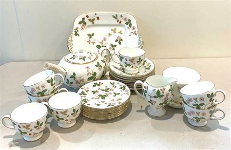 Lot A Wedgwood Wild Strawberry Tea Service For Seven