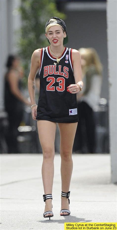 Miley Rocking That Michael Jordan Jersey Miley Cyrus Street Style