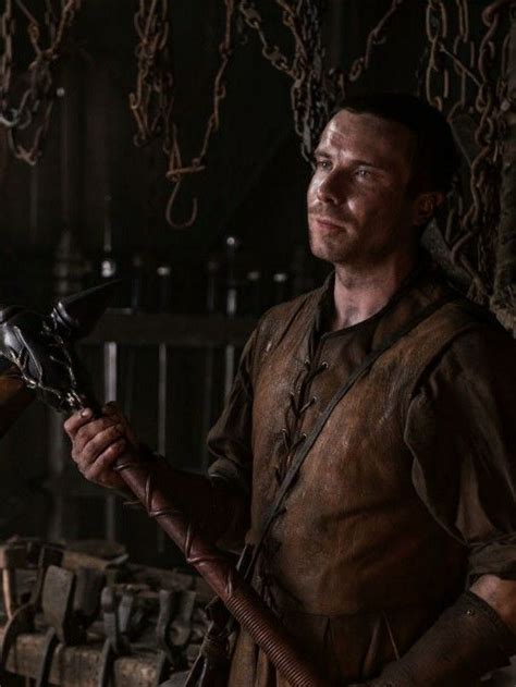 Gendry Returns With His Mighty Hammer Game Of Thrones Episodes Game Of Thrones Fans Game Of