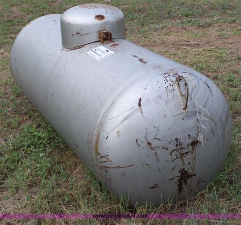 250 Gallon Propane Tank In Kirwin Ks Item G5495 Sold Purple Wave
