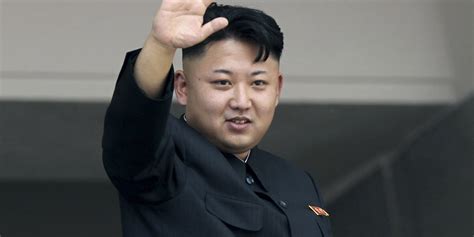 Kim Jong Un Debuts Sculptured New Haircut And Trimmed Eyebrows Huffpost