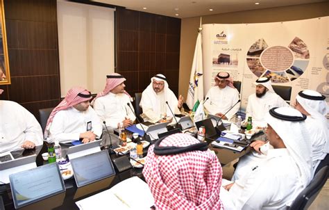 الغرفة التجارية الصناعية بمكة المكرمة تعتبر غرفة مكة المكرمة من أقدم الغرف التجارية في المملكة العربية السعودية. الغرفة التجارية بمكة المكرمة تفعل خدمة التصديق الإلكتروني ...