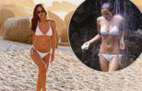 Pic Exc I M A Celeb S Myleene Klass Shows Off Her Incredible Figure In