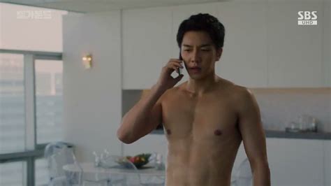 Lee Seung Gi Shirtless Scene Abs Atores Coreanos Homens Bonitos Atores