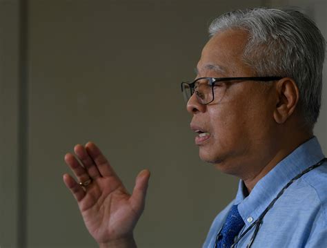 Whether umno will go left or right, everything will be decided after the mt (supreme council) meeting. Ismail Sabri: EMCO implementation at Jasin correctional ...