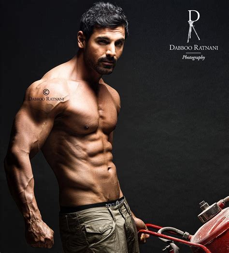 Home statistics filmstars john abraham height, weight, age, body statistics. John Abraham | Bollywood schauspieler, Indische ...