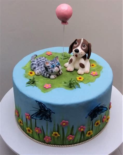Dog And Cat Cake Cat Cake Dog Birthday Cake Fondant Dog