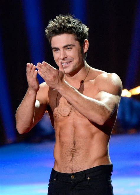 Flashback To Zac Efrons Glorious Shirtless Moment At The Mtv Movie