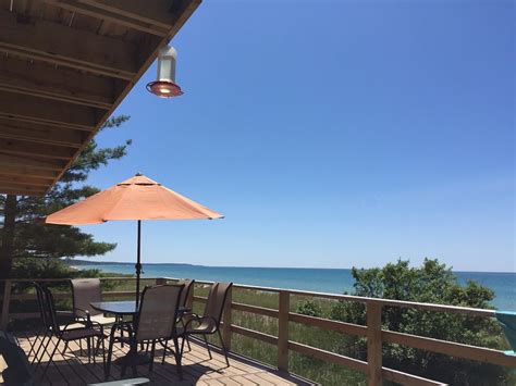Private Lake Michigan Beachfront Cottage Has Parking And Shared Outdoor