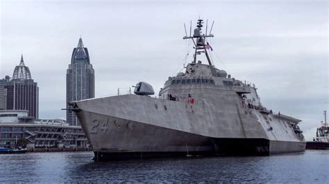 Austal Usa Delivers Uss Oakland The Us Navys 300th
