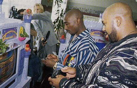 Suge Knight And 2pac 20 Photos Of La Rappers In The 90s That You