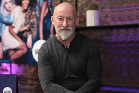 Wom destapó sus cartas y lanzó su oferta comercial en colombia. ´Tío Wom´ reaparece en Colombia y revela los planes de la ...