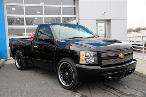 2007 Chevrolet Silverado Custom Sema Show Truck Front 34 192692