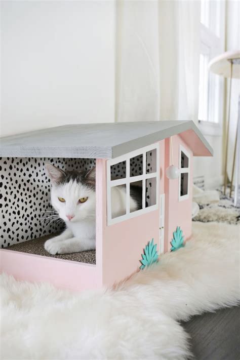 The rope needs to be replaced but other than how to put together your diy cat scratcher: 11 DIY Cat Houses You Can Easily Make
