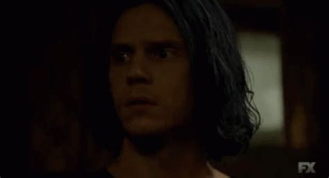 Tô Confuso Kai Anderson American Horror Story GIF Kai Anderson Confused American Horror