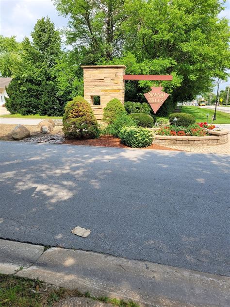 Navajo Hills in Palos Heights IL