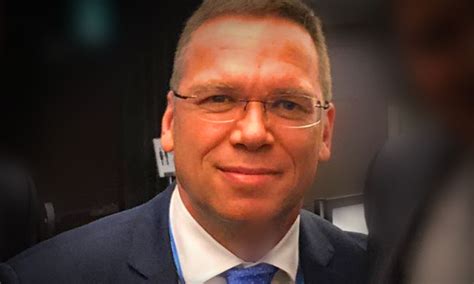 Fürjes balázs szerint csak a parlament lesz magasabb a puskás stadionnál. Fürjes Balázs államtitkár szerint vállalhatatlan dolgot ...