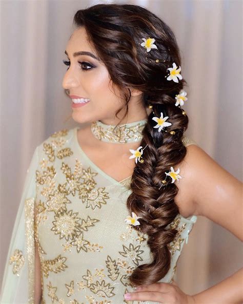 Details 79 Hairstyle Ideas For Lehenga Super Hot Ineteachers