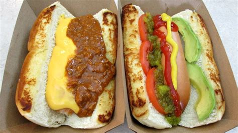 Hot dog the words hot dog and sausage are often used interchangeably. Frankfurters - Vienna Sausage Hot Dogs - PoorMansGourmet ...