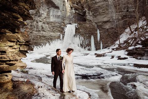 Stylish Nyc Couple Elope In Upstate New York — Swell And Stone