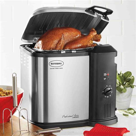 (so if you're feeding 6 people, buy at least a 10 lb. The 7 Best Turkey Fryers to Buy in 2018