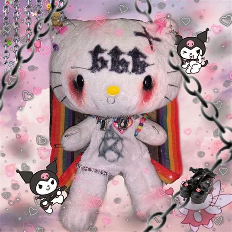 Pin By Ghatlyvvnny On Grunge Aesthetic In 2021 Hello Kitty Items