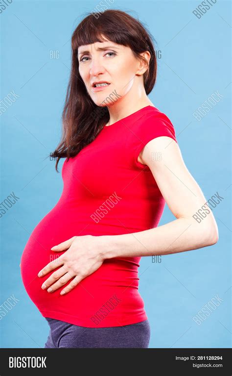 Imagen Y Foto Sad Woman Pregnant Prueba Gratis Bigstock