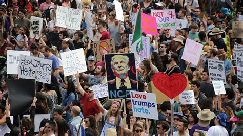 Scenes From Five Days Of Anti Trump Protests Across A Divided Nation The New York Times